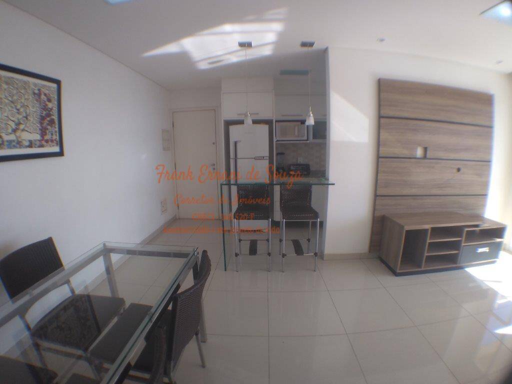 Apartamento à venda e aluguel com 2 quartos, 62m² - Foto 11