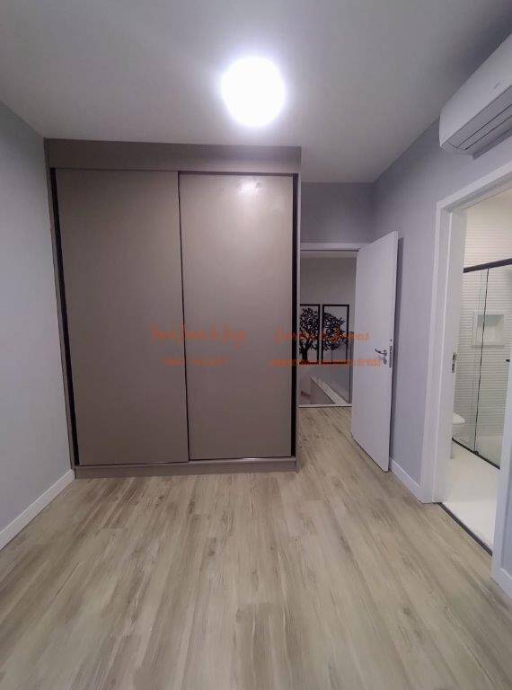 Casa de Condomínio à venda com 3 quartos, 189m² - Foto 31