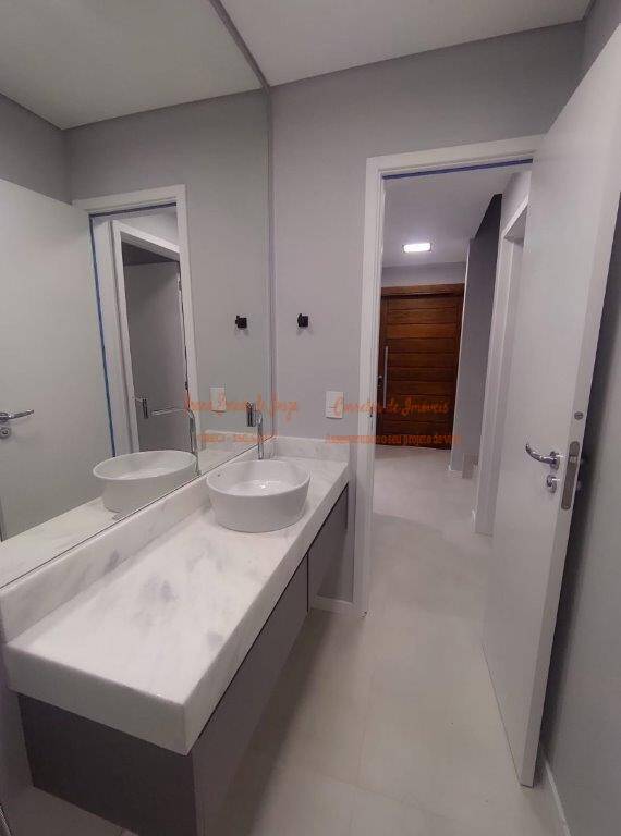Casa de Condomínio à venda com 3 quartos, 189m² - Foto 35