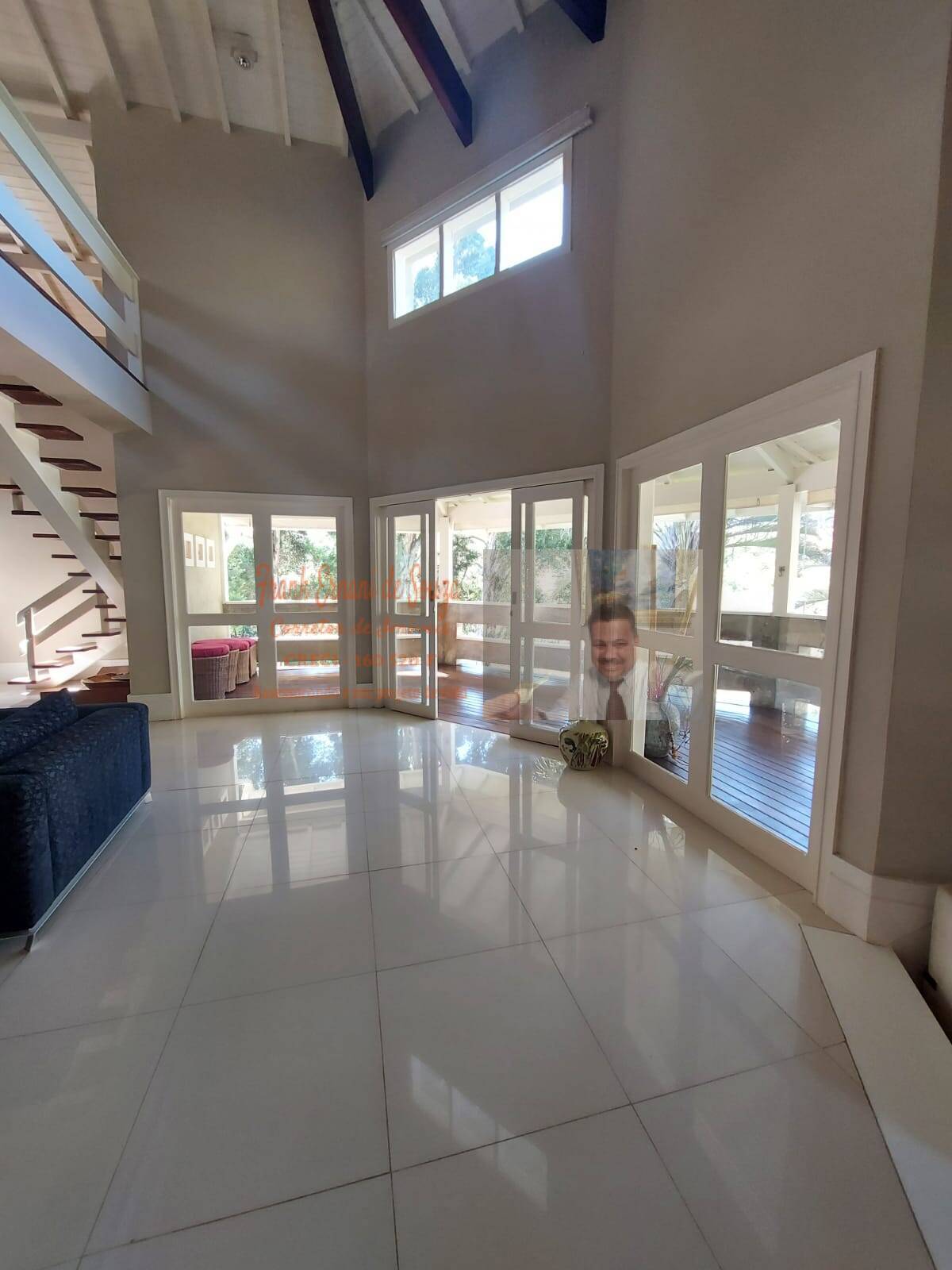 Casa de Condomínio para alugar com 4 quartos, 1210m² - Foto 4