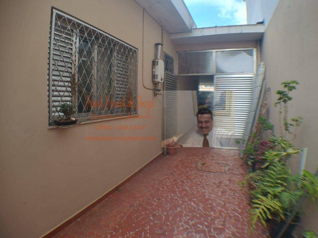 Casa à venda com 3 quartos, 380m² - Foto 32