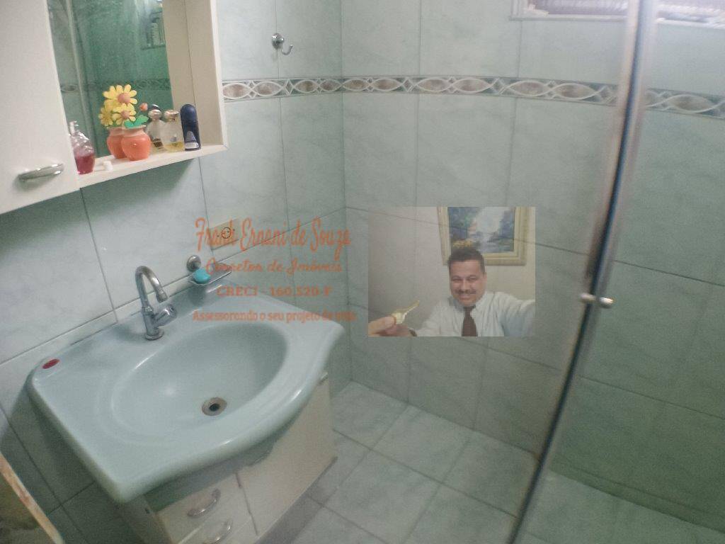 Casa à venda com 3 quartos, 380m² - Foto 7