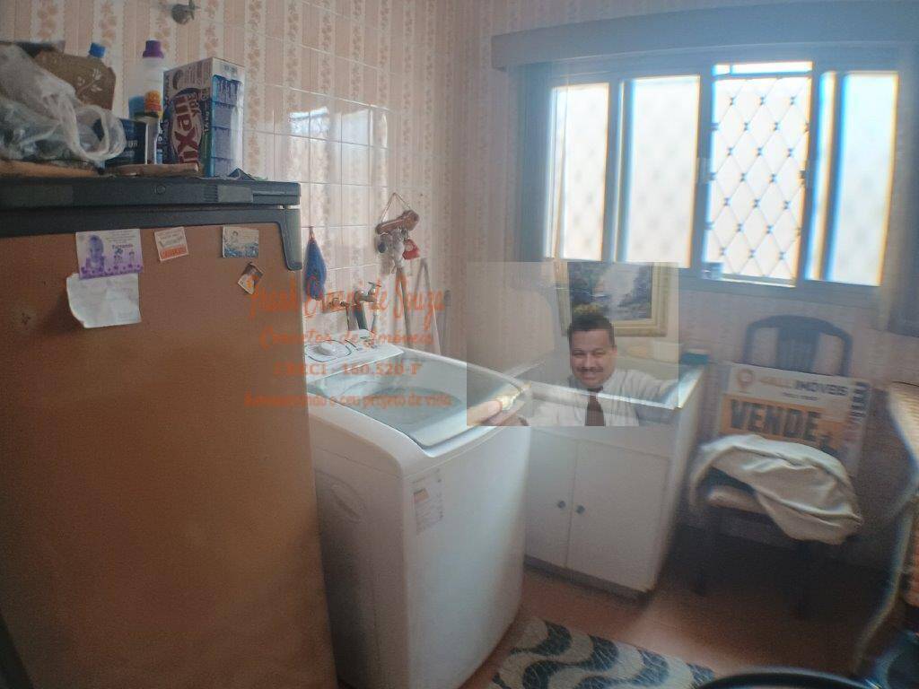 Casa à venda com 3 quartos, 380m² - Foto 18