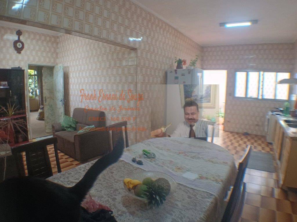 Casa à venda com 3 quartos, 380m² - Foto 17